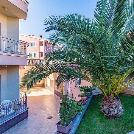 Istriensonne - Apartments Veruda Mit Grillterrasse Пула Екстер'єр фото