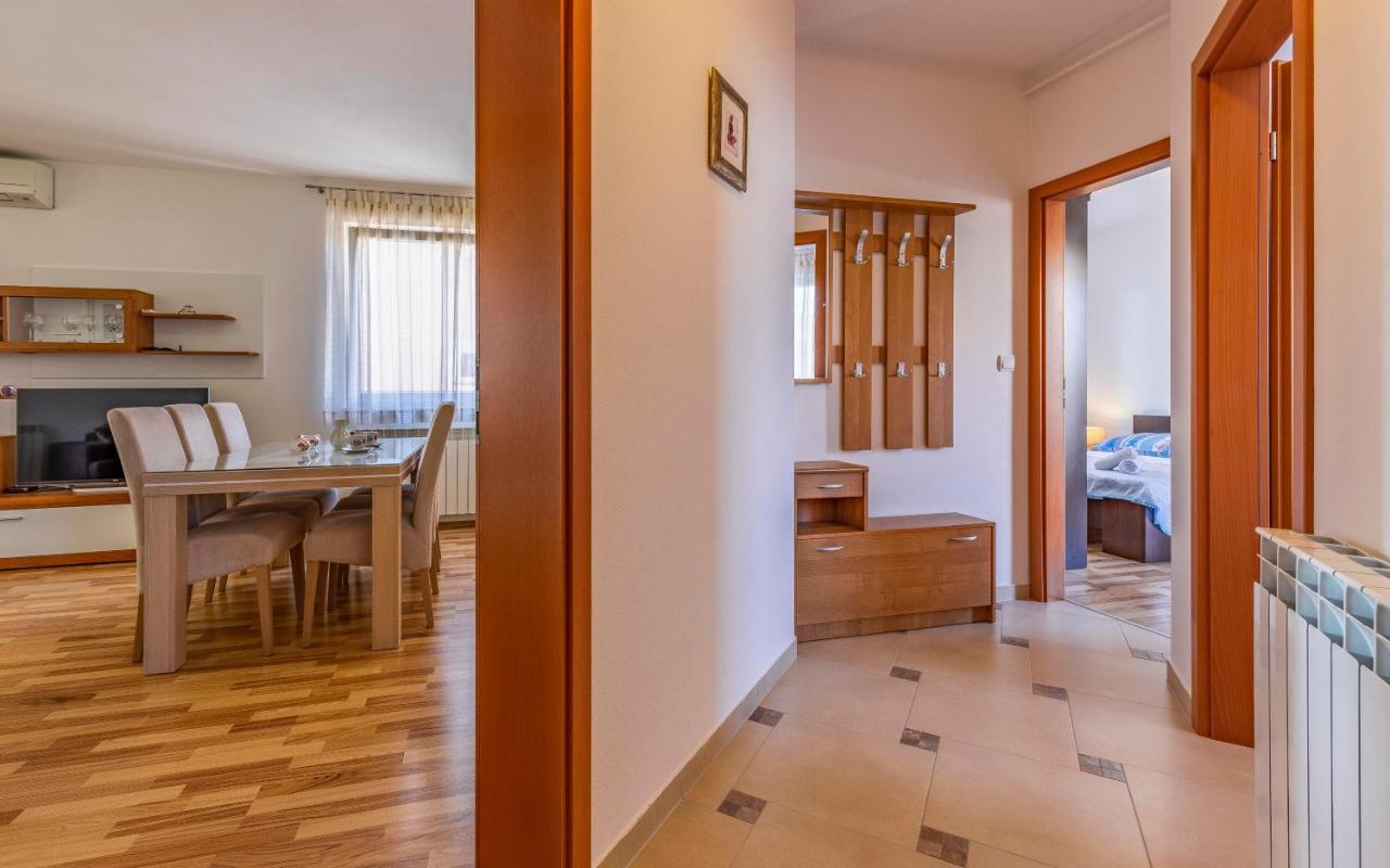 Istriensonne - Apartments Veruda Mit Grillterrasse Пула Екстер'єр фото