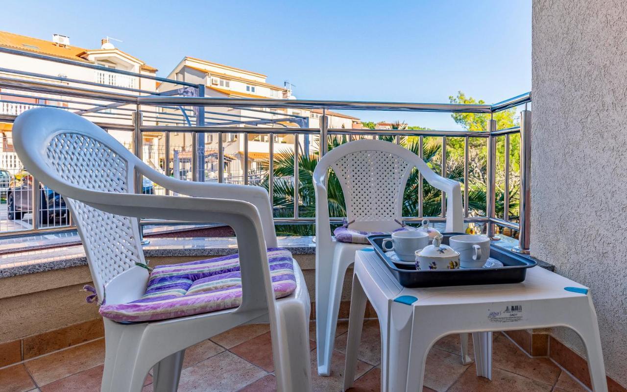 Istriensonne - Apartments Veruda Mit Grillterrasse Пула Екстер'єр фото